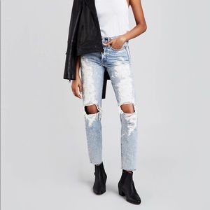 Levi’s Wedgie Fit jeans